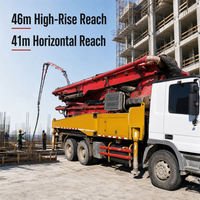 Pompe à béton sur camion de 46 m avec flèche RZ à 5 sections, productivité de 170 m³/h, et étais de type X pour la construction urbaine en immeubles de grande hauteur