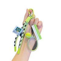Porte-clés Mini Raquette de Tennis avec Breloque Balle de Tennis, Cordon Tressé, Mousqueton, Souvenir Sportif, Décoration de Sac, Cadeau pour Fan de Sport