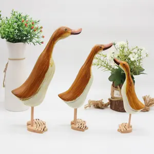 Wooden carved duck 3 pieces a set Nordic animal creative home wooden decoration pastoral decoration