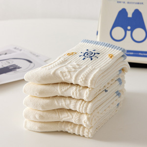 Women's Mid-Calf Slouch Socks Breathable Sweat-Absorbing White Regular Casual Socks - Product Image 2