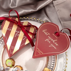 Boîte à bonbons en forme de coeur en forme de ruban imprimé rayé cadeau de faveur de mariage pour la Saint-Valentin fête l'heure du thé décor de table - Product Image 5
