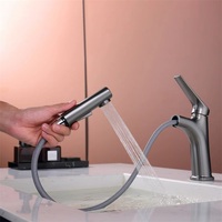 Robinet Mitigeur Moderne Monotrou Doré Brossé Extensible pour Eau Chaude et Froide, à Poser sur Comptoir pour Meubles de Salle de Bain, Lavabos et Plans de Travail 34780