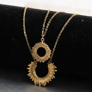 YICAI kalung liontin matahari 18K lapis emas, Kalung baja tahan karat lapisan ganda setengah bundar lingkaran bulan multilapis