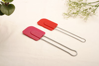 Vente en gros Spatule en silicone personnalisée avec manche en acier inoxydable pour la cuisson des omelettes et des gâteaux Logo fabriqué pour la cuisine à domicile