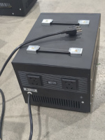 Petit transformateur d'isolement audio réunissant le régulateur de tension 1KVA 2KVA 3KVA transformateur d'isolement