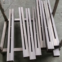 Poteau de balustrade en verre en acier inoxydable brossé poli sur mesure, pour escalier moderne, villa, balcon, garde-corps extérieur en verre