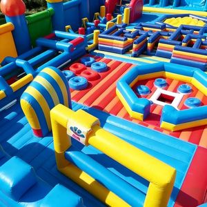 Giochi Sportivi Gonfiabili per Adulti e <span class=keywords><strong>Bambini</strong></span> all'Aperto, Trampolino da Competizione, Percorso a Ostacoli con Scivolo e Piscina - Product Image 2