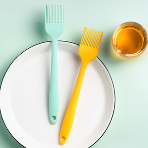 Silicone Basting Brush Heat Resistant Cooking Oil Brush For <b>BBQ</b> And Baking Yellow And Blue Colors Durable Food Grade - Product Image 1