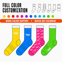 Chaussettes de sport respirantes en tricot personnalisées, chaussettes athlétiques anti-humidité, longueur mi-mollet, pour la course et l'entraînement, en nylon, OEM