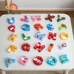 ตัวอักษรเรซิ่นการ์ตูน 26 ชิ้น รูปทรงสัตว์จิ๋ว วัสดุงานฝีมือ 3 มิติ DIY สำหรับทำเคสมือถือ พวงกุญแจ และเครื่องประดับ - Product Image 1