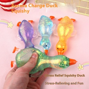 ของเล่นบีบคลายเครียดรูปเป็ดน่ารัก Aurora Chong EVA Duck Net สำหรับแก้เบื่อในที่ทำงาน ของขวัญสุดฮิต ของเล่นบีบแก้เครียด - Product Image 2