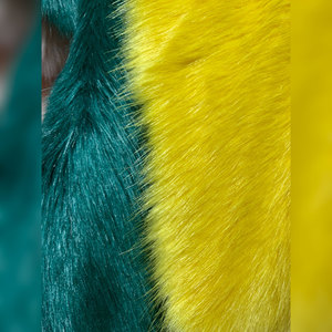 Largeur 180 cm Fourrure Longue 50 mm Faux renard Tissu Fourrure Peluche Tissu pour Défilé de Mode Manteau Veste - Product Image 1