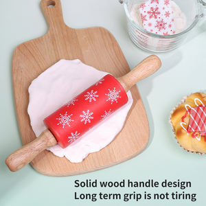 Ensemble d'outils de cuisson 4 pièces à quantité minimale de commande basse avec boîte-cadeau Spatule en silicone <span class=keywords><strong>Emporte</strong></span>-pièce Rouleau à pâtisserie et fouet à <span class=keywords><strong>oeufs</strong></span> Parfait <span class=keywords><strong>pour</strong></span> Noël - Product Image 4
