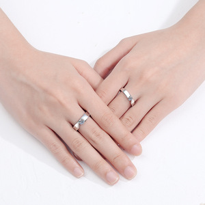 Nuevo Anillo <span class=keywords><strong>de</strong></span> Pareja Deyi S925 <span class=keywords><strong>de</strong></span> Plata <span class=keywords><strong>de</strong></span> Ley con Moissanita, Estilo Chino, Forma <span class=keywords><strong>de</strong></span> Corazón, Regalo <span class=keywords><strong>de</strong></span> San Valentín 'Amor en <span class=keywords><strong>Mi</strong></span> Corazón' - Product Image 3