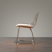 Chaise rétro en fil métallique, style industriel, en fer forgé, chaise de salle à manger en métal doré et noir, chaise en maille métallique pour intérieur