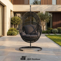 Fauteuil suspendu en rotin gris moderne J&M Outdoor avec coussin - Mobilier de jardin portable pour villa et atelier