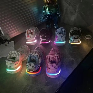 Zapatillas Deportivas LED Track 3.0 de Alta Calidad, Zapatillas Vintage Casuales para Caminar con Luz LED, Zapatos de Marca de Moda para Hombre - Product Image 2