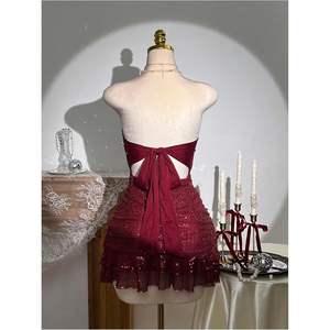 ชุดเดรสค็อกเทลผู้หญิงแบบสั่งตัด ประดับเลื่อม สายเดี่ยว ทรงเข้ารูป กระโปรงสั้นระบาย เอวธรรมชาติ ผลิตจากผ้ารักษ์โลก - Product Image 2