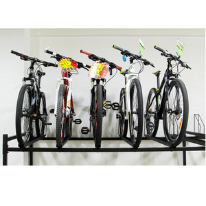 Présentoir extérieur <span class=keywords><strong>de</strong></span> voiture en métal pour parking, support <span class=keywords><strong>de</strong></span> <span class=keywords><strong>vélo</strong></span> vertical à deux niveaux, à poser au sol, pour <span class=keywords><strong>garage</strong></span> et maison, pour <span class=keywords><strong>vélo</strong></span> - Product Image 3