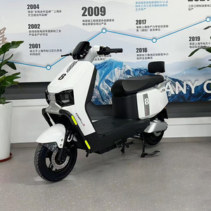 2025 Tu Teng Elektroroller für Erwachsene 48-72V 800W 20AH Blei-Säure-Batterie 61-80km/h Höchstgeschwindigkeit City-Modell - Product Image 1