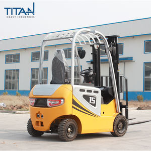 La carretilla elevadora eléctrica TITAN TL15EC es un vehículo portátil de manipulación de materiales con altura de antebrazo ajustable que es muy flexible - Product Image 4