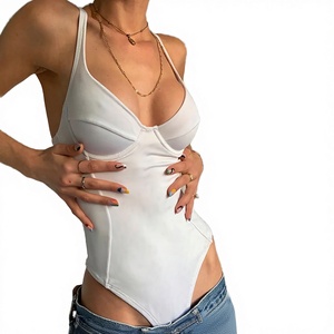 Nouvel Arrivage en Gros Combinaisons et Bodys pour Femmes à Bretelles, Couleur Unie, Décolleté Fendu, Coupe Ajustée, Été, Antistatique - Product Image 3