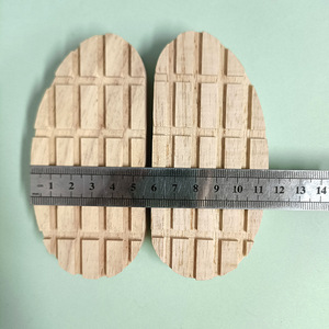 Durezza riparazione zoccolo in legno 11CM di quercia cavallo zerbino mucca taglio zoccolo blocco di legno pastiglie per il bestiame - Product Image 2