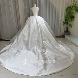 Vestido de novia de tul esponjoso con flores de camelia 3D y diseño de nube, sin tirantes, estilo etéreo, para novias de campo, Jancember, modelo Lsoy073 - Product Image 5