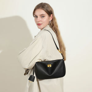 Sac à main de luxe de haute qualité pour femmes, sac à bandoulière en cuir véritable avec fermoir décoratif, sac bandoulière pour femmes - Product Image 2