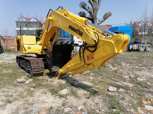 Excavadora Komatsu Avance PC120 de 12 Toneladas Usada, Máquina Hidráulica sobre Orugas con Motor Cummins y Bomba Hidráulica - Product Image 6