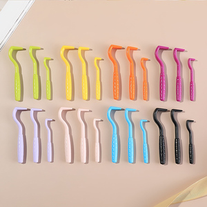 ชุดเครื่องมือกำจัดเห็บหมัดสำหรับสัตว์เลี้ยง 3 ชิ้น ขนาดต่างๆ ทำจากพลาสติกแข็งแรง ใช้งานได้จริง สำหรับแมวและสุนัข - Product Image 2