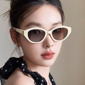 Lunettes de soleil œil de chat pour femmes, monture intégrale, protection UV400, nouveau style 2025 - Product Image 2