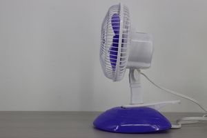 Ventilador de Aire Comercial Moderno para el Hogar, de 6 Pulgadas, de Plástico, Eléctrico, Silencioso, con Control Mecánico, Ecológico, Portátil, para Oficina - Product Image 3