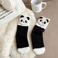Chaussettes pour femmes en polaire corail, dessin animé noir et blanc, au-dessus du genou, confortables, respirantes, moelleuses, chaudes, pour l'automne et l'hiver, pour la maison, pour dormir