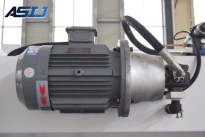 เครื่องพับโลหะแบบเพรสเบร<span class=keywords><strong>ก</strong></span> รุ่น Best Sale 630KN *2.5M พร้อมแ<span class=keywords><strong>ก</strong></span>นบิด ความแม่นยำสูง สำหรับ<span class=keywords><strong>ก</strong></span>ารพับโลหะ ด้วยระบบ TP10s - Product Image 6