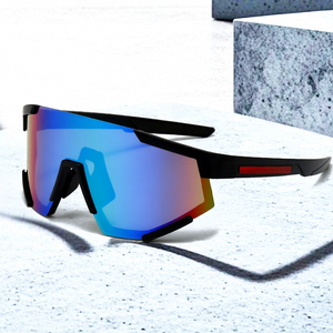 Vente en gros <span class=keywords><strong>de</strong></span> <span class=keywords><strong>lunettes</strong></span> <span class=keywords><strong>de</strong></span> <span class=keywords><strong>soleil</strong></span> monobloc tendance, neuves, provenant d'Europe et d'Amérique, pour hommes et femmes, <span class=keywords><strong>lunettes</strong></span> <span class=keywords><strong>de</strong></span> <span class=keywords><strong>soleil</strong></span> colorées - Product Image 4
