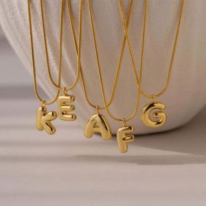 Lindo Collar con Colgante de Letras de la A a la Z, Chapado en Oro de 14k y 18k, de Acero Inoxidable Personalizado, Antideslustre, para Hombres y Mujeres - Product Image 1