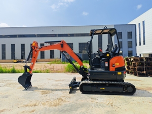 Livraison Gratuite – Nouvelle Excavatrice sur Chenilles YHMG W35 de 3,5 Tonnes pour Terrassement, Aménagement Paysager et Réaménagement Agricole – Certifiée EPA CE - Product Image 2
