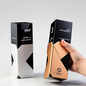 Trofeo in Cristallo Nero Premium Personalizzato, Medaglia in Metallo Creativa per Premiazione Dipendente dell'Anno e Riconoscimento per Risultati <span class=keywords><strong>di</strong></span> Squadra - Product Image 2