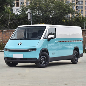 รถตู้ขนส่งไฟฟ้า FOTON I7 EV ไมโครแวน 6 ที่นั่ง ขับเคลื่อนล้อหลัง ยานยนต์พลังงานใหม่ สีฟ้าอ่อนขาว - Product Image 1