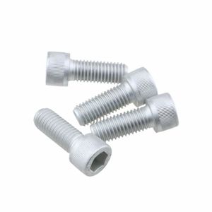 Tornillo de Cabeza Cilíndrica, Clase 8.8, Acero al Carbono, Recubrimiento de Zinc en Escamas, Resistente a la Corrosión, Rosca Completa, para Uso en Máquinas al Aire Libre - Product Image 2