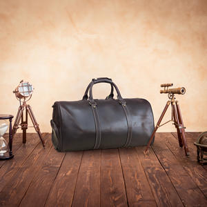 กระเป๋าทรงดัฟเฟิลสำหรับผู้ชายกระเป๋าหนังแท้สำหรับเดินทางกันน้ำโลโก้ออกแบบได้ตามต้องการ - Product Image 3