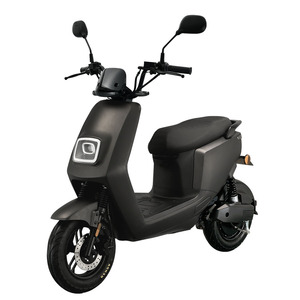 Scooter électrique à deux roues 2026 Xinqiang, fabriqué en Chine, pas cher, 500W, 45KM/H, batterie amovible en aluminium, avec homologation EEC COC CE - Product Image 1