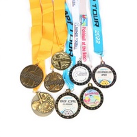Médaille de sport personnalisée en alliage de zinc argenté durable, logo personnalisé, récompense de marathon, cordon imprimé sur mesure, coffret cadeau