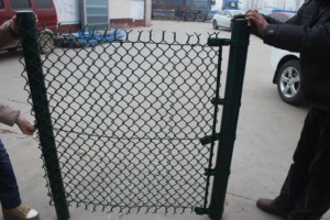 5ft nhiệt điều trị <span class=keywords><strong>PVC</strong></span> tráng Chuỗi liên kết hàng rào trang trí kim cương lưới vải trên bán giá rẻ giá với 3D mô hình dịch vụ - Product Image 3