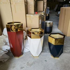 <span class=keywords><strong>Maceta</strong></span> grande de acero inoxidable y macetas de metal negro dorado para decoración del hogar elegante y duradero - Product Image 3