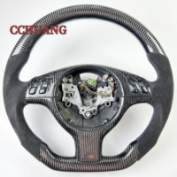 Volant en fibre de carbone de haute qualité pour BMW M3 E46 E39 E53 330ci 325i Volant de voiture personnalisé en cuir fabriqué à la main