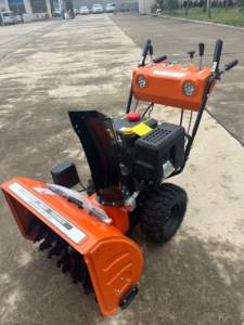 آلة إزالة الثلوج عالية الجودة، آلة إزالة الثلوج ذات التشغيل الكهربائي، آلة رمي الثلوج متعددة الوظائف بقوة 13 حصان وعجلتين - Product Image 2