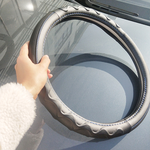 Moda caliente vehículo cómodo cuero PVC cubierta del volante del coche protector universal antideslizante - Product Image 4