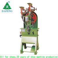 Machine automatique de rivetage d'œillets de semelle intérieure de chaussure de frein supérieure de sécurité de chaussures de sport